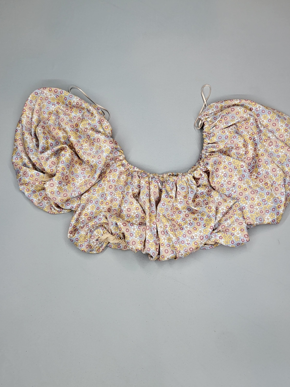 Zara Yellow Floral Puff-Sleeve Crop Top